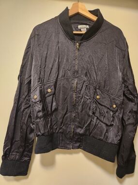 Vintage Black Zip Bomber Jacket